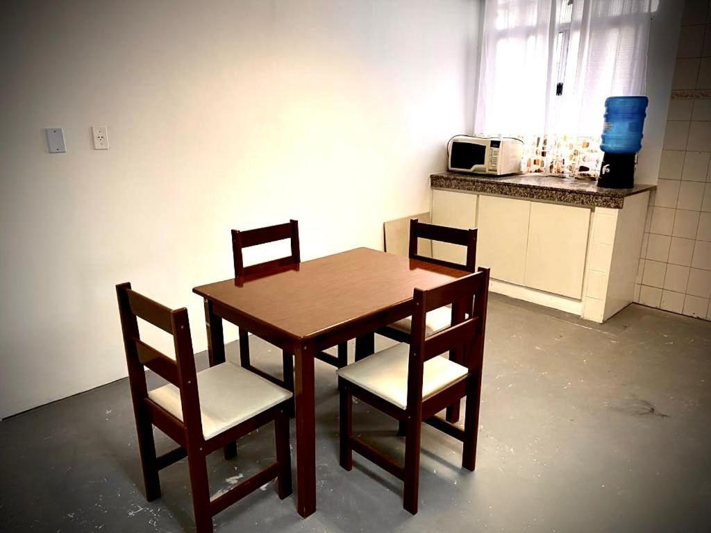 Galeria 124 Hostel Diadema Екстериор снимка