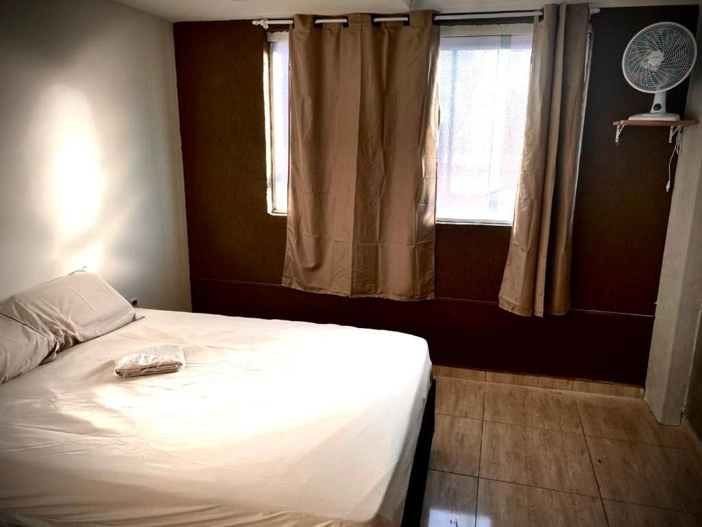 Galeria 124 Hostel Diadema Екстериор снимка